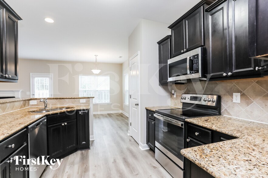 Building Photo - 138 Marsh Creek Dr