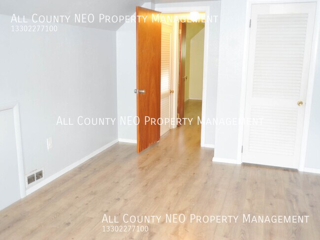 Building Photo - 2360 Giffels Dr
