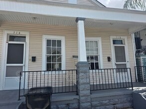 Building Photo - 516 S Genois St