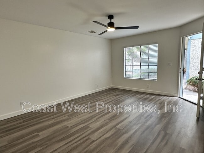 Building Photo - 382 Acacia Ave