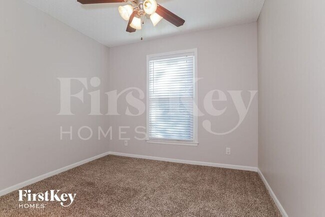 Building Photo - 13209 S Foxridge Dr