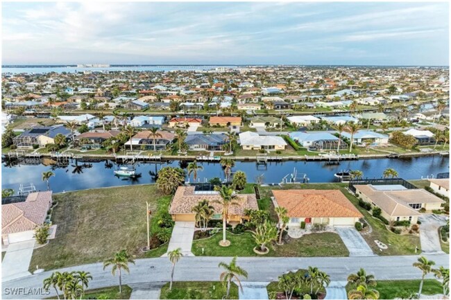 Building Photo - Furnished ** Punta Gorda Isles Vacation Home ** Heated Pool ** Canal / Boat Dock ** $7,500