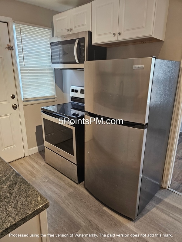 Building Photo - 25170 Treadwell Ave