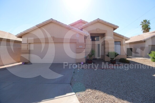 Building Photo - 7074 S Heather Dr