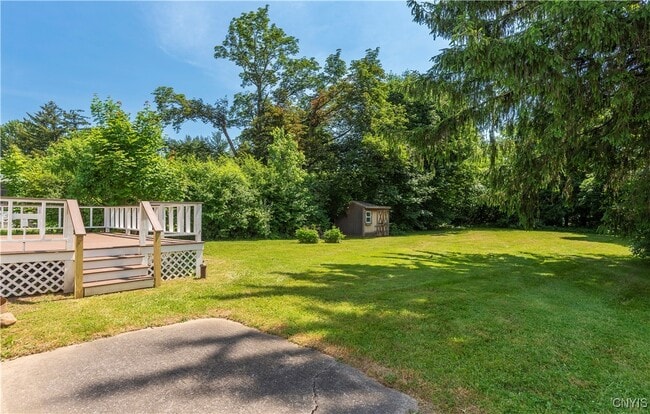 Building Photo - 202 Fairway Dr