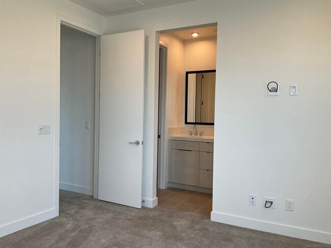 Building Photo - 2636 Everly Dr