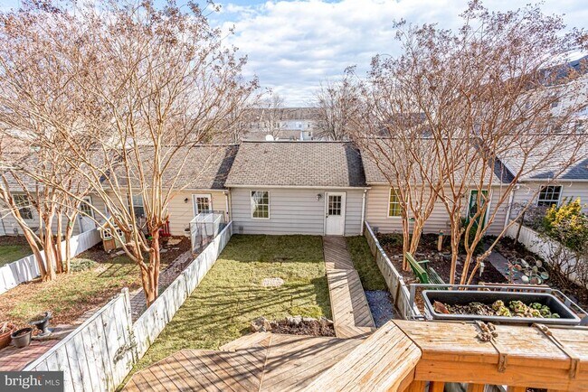 Building Photo - 20366 Hartwell St