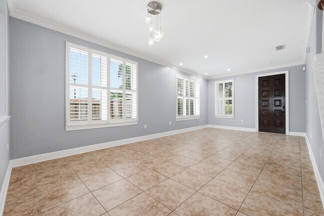 Building Photo - 47 Dominica Ct