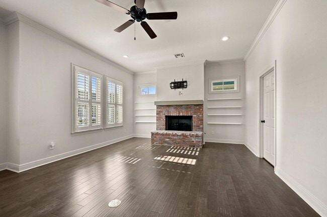 Building Photo - Home for Lease