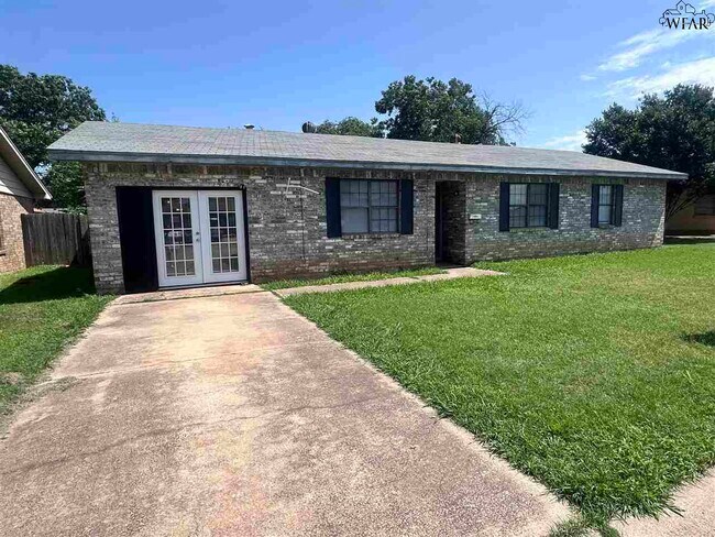 Primary Photo - 4638 Cascades Dr