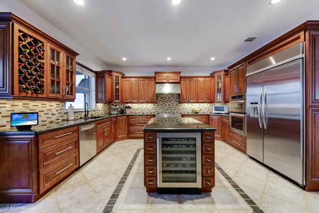 Building Photo - 3181 SW 173rd Terrace