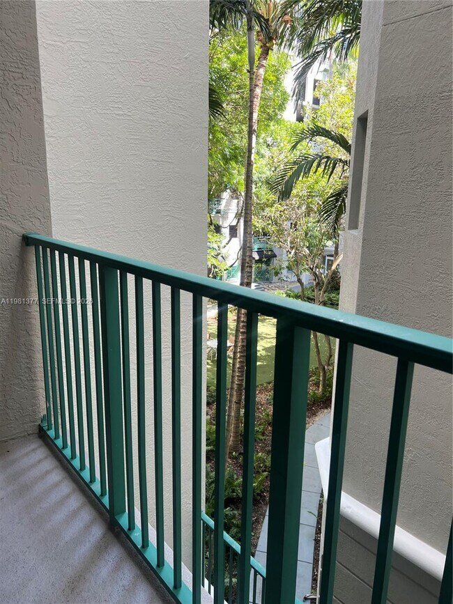 Building Photo - 6001 SW 70th St