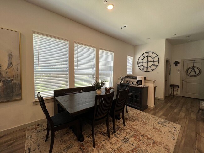 Building Photo - North Richland Hills Texas Townhome For Rent