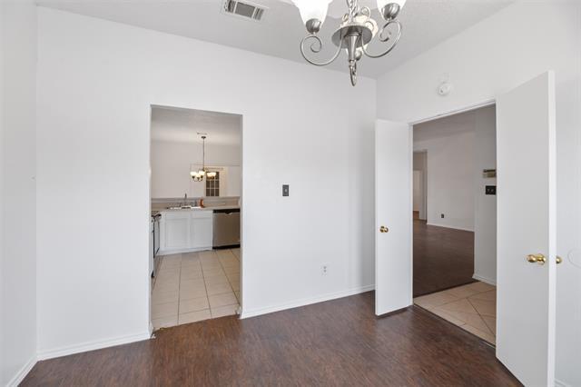 Building Photo - 5205 Wood Creek Ln