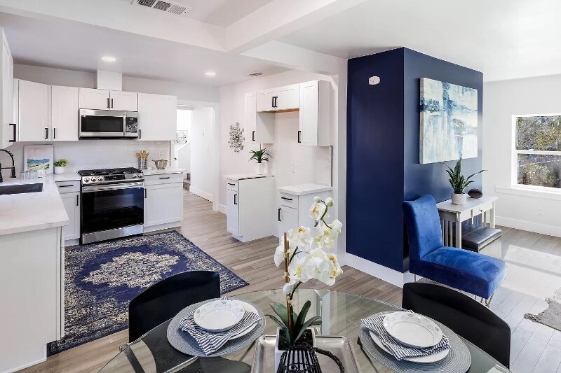 Building Photo - 2437 Acton St