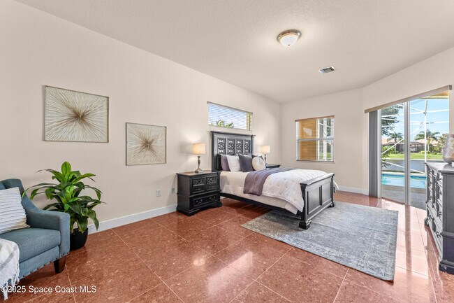 Building Photo - 3631 Thurloe Dr