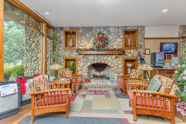 Building Photo - 1371 Kwana Ct