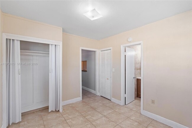 Building Photo - 6406 W Flagler St