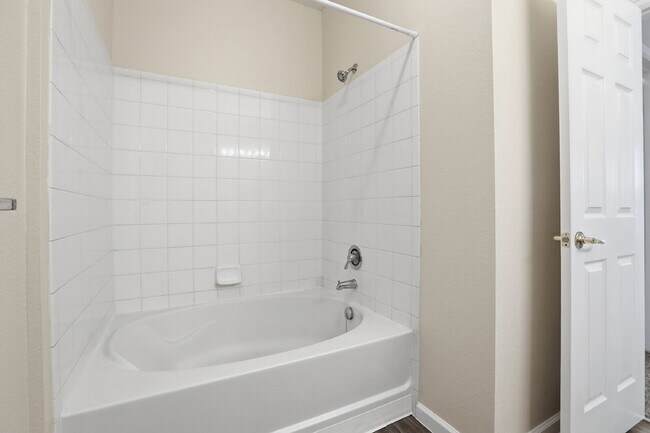 Building Photo - $1,840.95, 2-bed, 2-bath condo in a gated community with a washer/dryer.