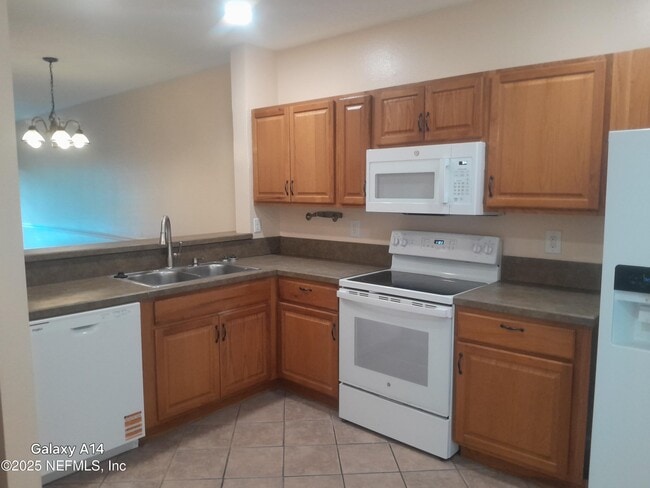 Building Photo - 8230 Dames Point Crossing Blvd