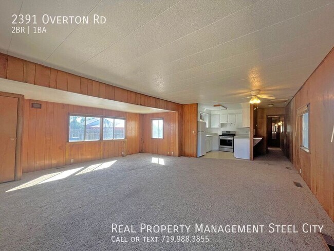 Building Photo - Spacious 2-Bed Home on Acreage in Peaceful...