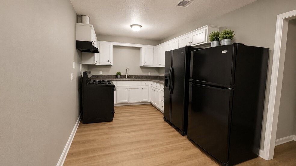 Building Photo - 5031 Arvilla Ln
