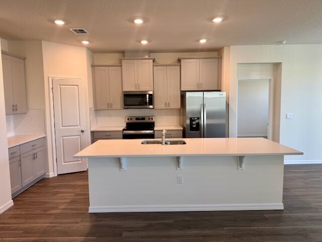 Building Photo - 3210 Arch Ave