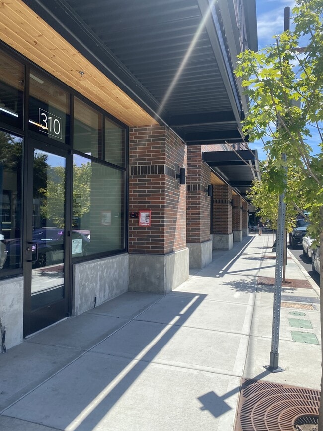 Sidewalk view - Market Flats