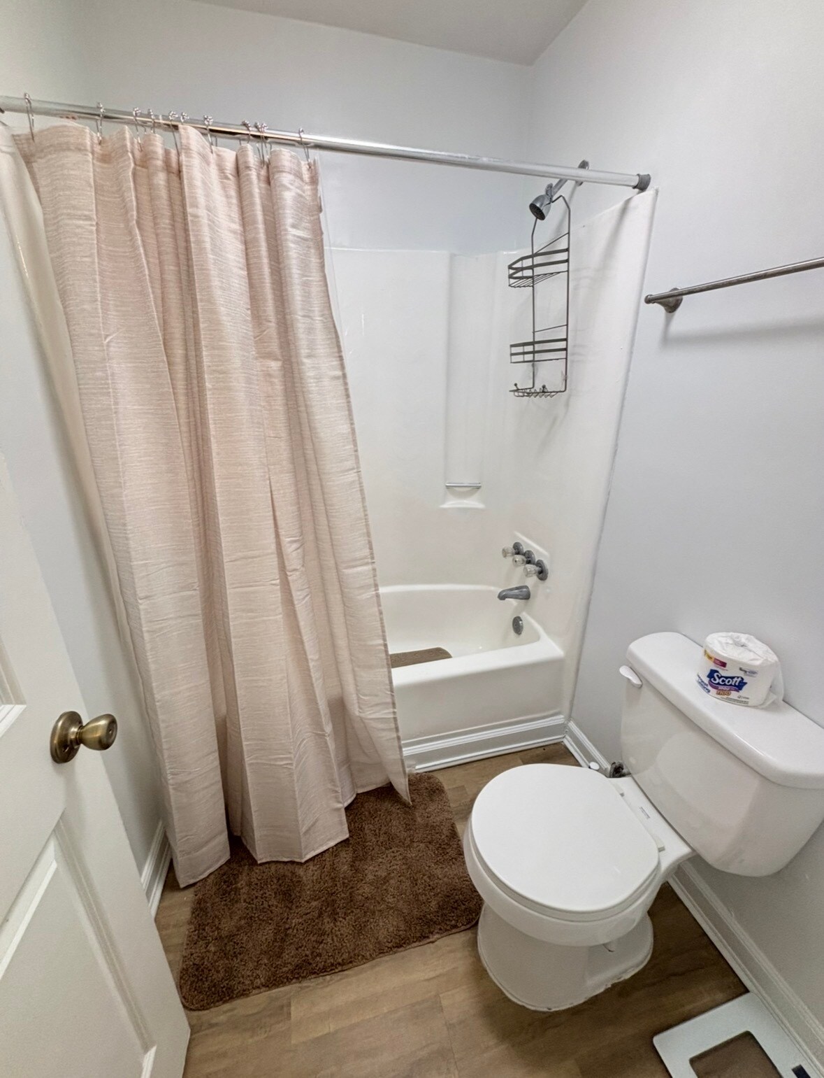 Building Photo - 3441 Bruin Dr