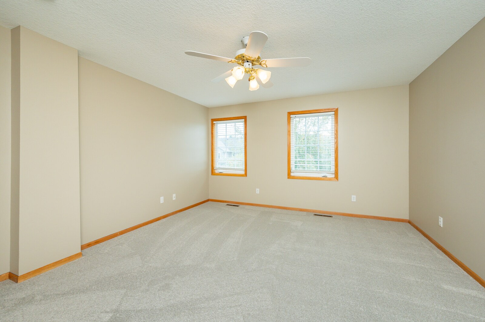 Building Photo - 1172 S 52nd St
