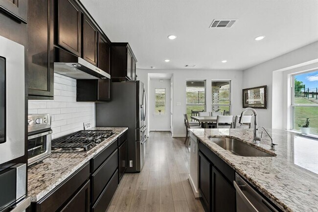 Building Photo - 8100 Copper Prairie Bend