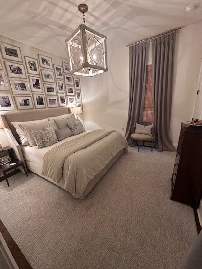 Building Photo - 3BR/3BA For Rent