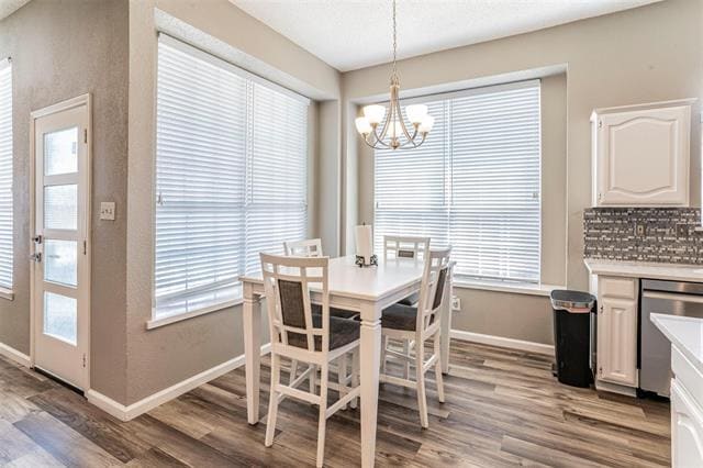 Building Photo - 8409 Lake Bend Dr