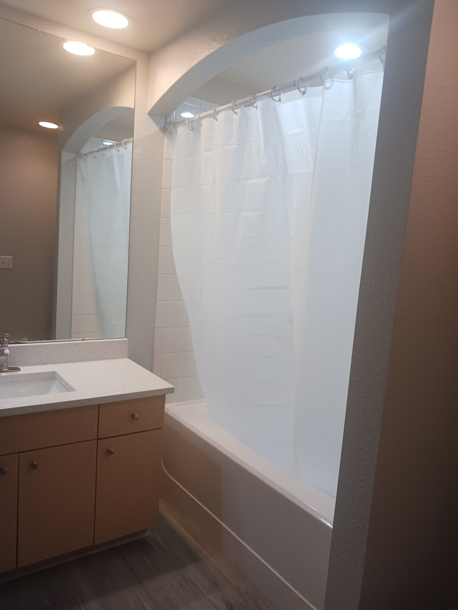 Shower - 200 4th Ave S