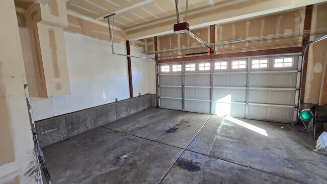 Building Photo - 6792 W Callery Ln