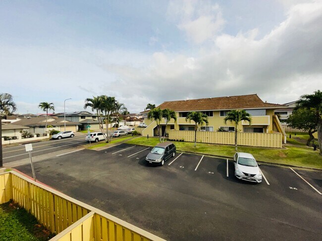 Building Photo - Waipio Gentry 1 Bedroom 1 Full Bath Townho...