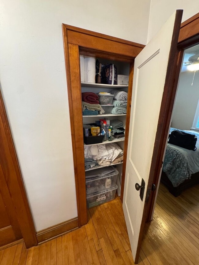 Building Photo - Gorgeous Single Family Home In Bryn Mawr - Available 8/15!