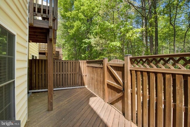Building Photo - 4037 Fairfax Center Hunt Trail