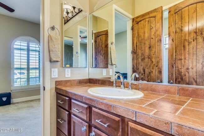 Building Photo - 12471 S 179th Ln