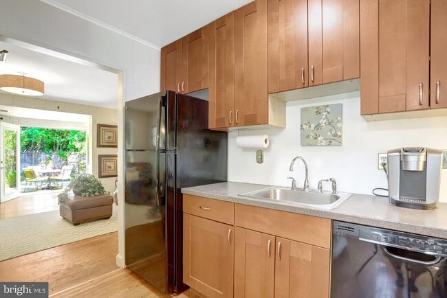 Building Photo - 3581 Stephies Ct