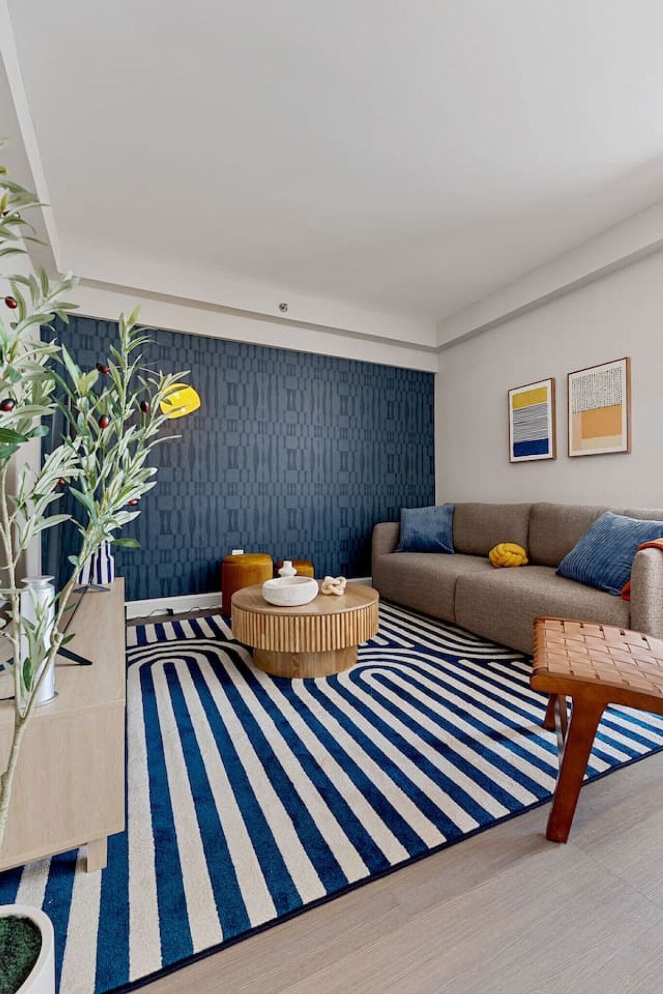 Building Photo - 1500 Arlington Blvd