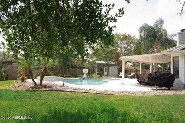 Building Photo - 2779 Chesterbrook Ct