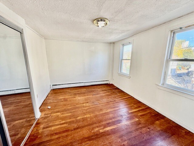 Building Photo - 14 Amity St