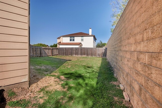 Building Photo - 3529 Cisco Trail