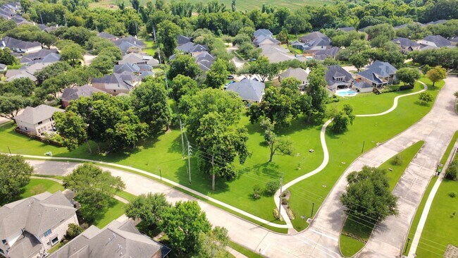 Building Photo - 3727 Lakeridge Canyon Dr