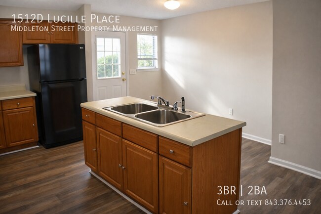 Building Photo - 1512 Lucille Pl