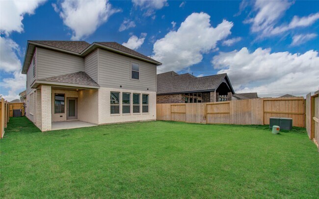 Building Photo - 10731 Aquila Star Dr