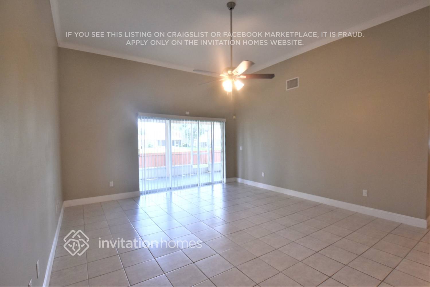 Building Photo - 1017 Pelican Ln