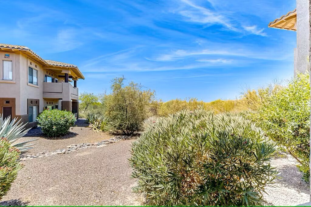 Building Photo - 655 W Vistoso Highlands Dr