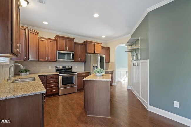Building Photo - 4525 Cottendale Dr